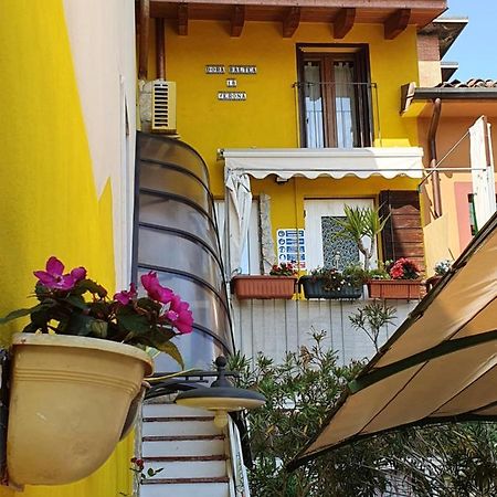 Dora Baltea Monolocale Primo Piano Mansarda Secondo Piano Verona Dış mekan fotoğraf