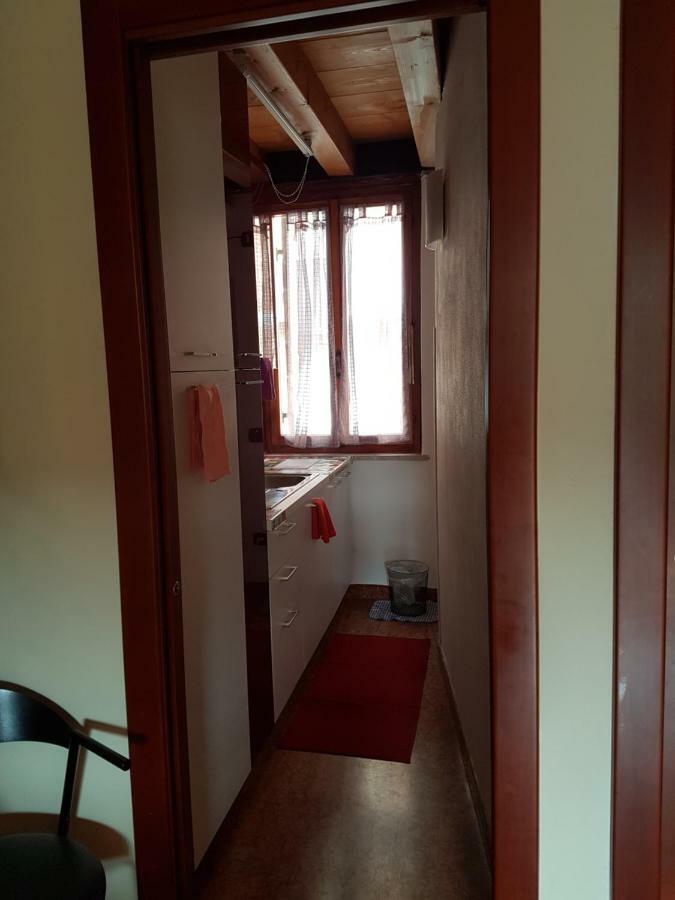 Dora Baltea Monolocale Primo Piano Mansarda Secondo Piano Verona Dış mekan fotoğraf